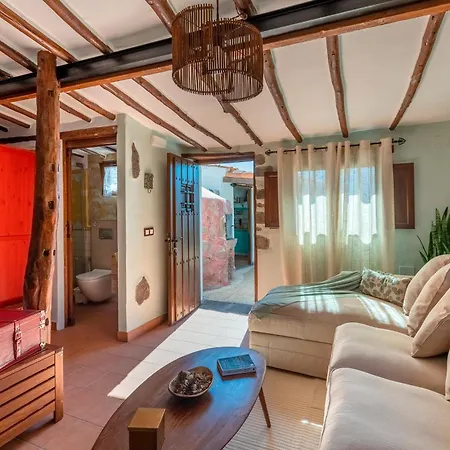 Casas De La Rueda - La Casita Country house
